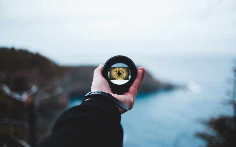 Mindfulness: Un Camino hacia la Plenitud 2 Mindfulness: Un Camino hacia la Plenitud