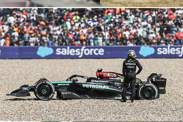 Lewis Hamilton Fuera del Gran Premio de Estados Unidos: Un Revés Inesperado para el Piloto de Mercedes 2 Lewis Hamilton Fuera del Gran Premio de Estados Unidos: Un Revés Inesperado para el Piloto de Mercedes